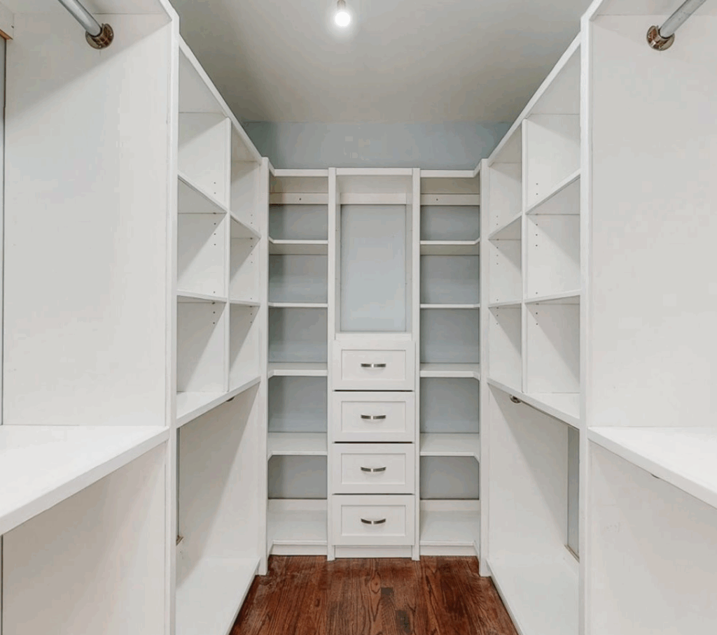 Closet1